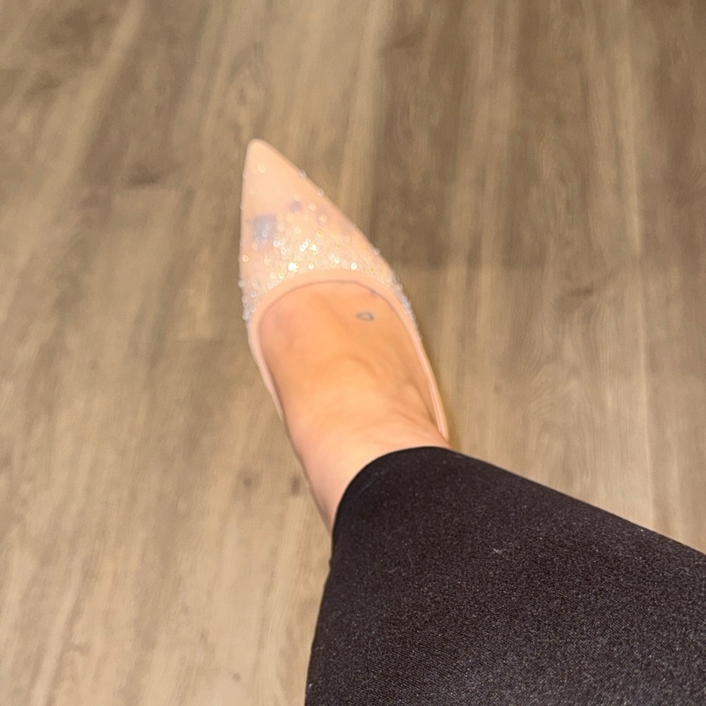 🆕 Chinese Laundry Beige Studded Slingback Heels Size 9